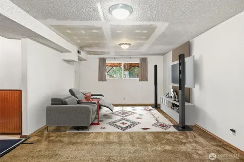 4510 237th Place SW Mountlake Terrace WA 98043