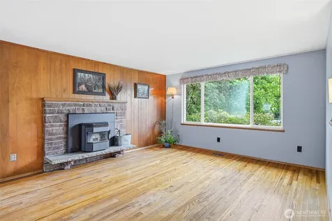 4510 237th Place SW Mountlake Terrace WA 98043