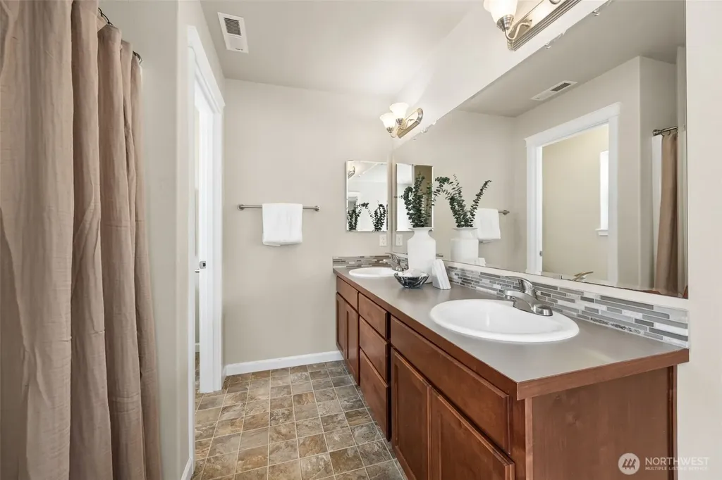 2908 Caledonia Street SE Olympia WA 98513