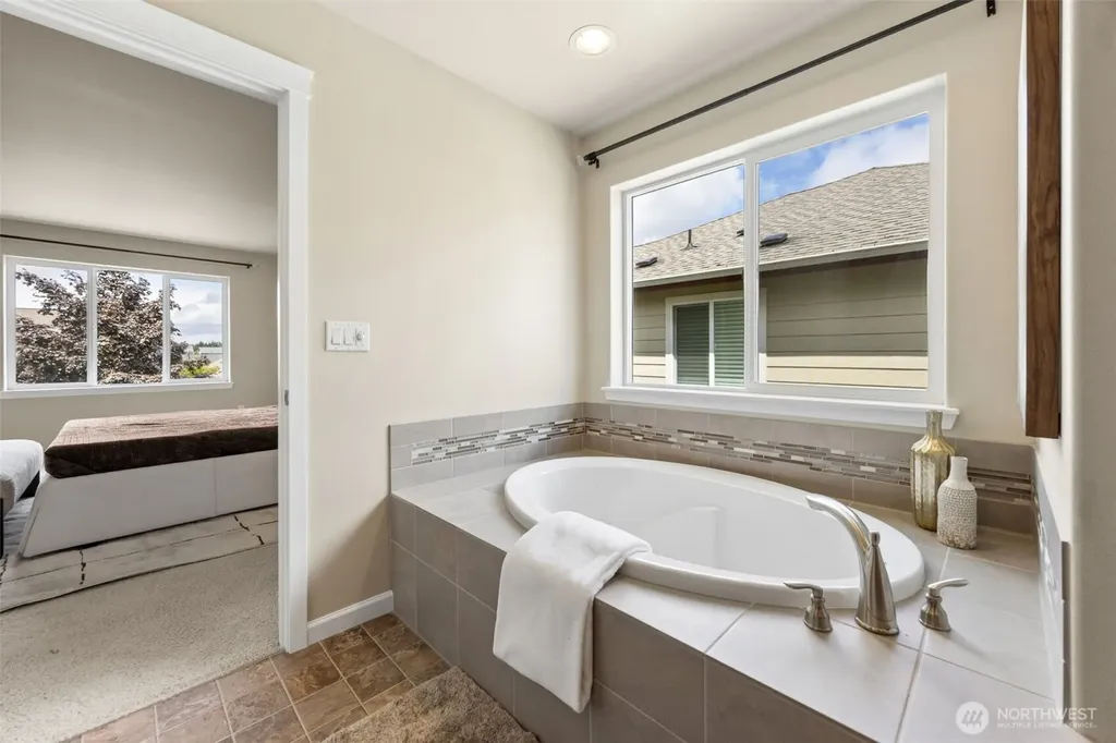 2908 Caledonia Street SE Olympia WA 98513