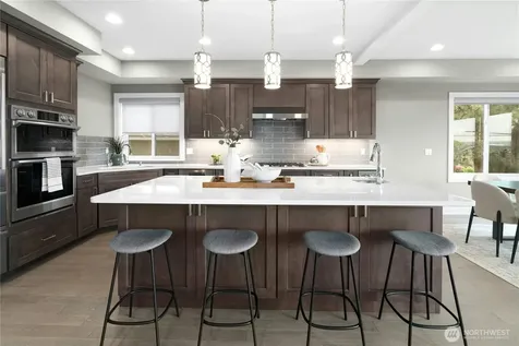 1006 4th Street W Kirkland WA 98033
