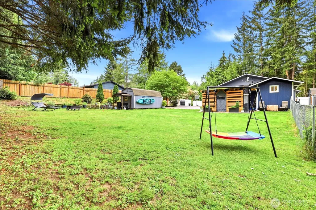 6875 E Fillmore Street Port Orchard WA 98366