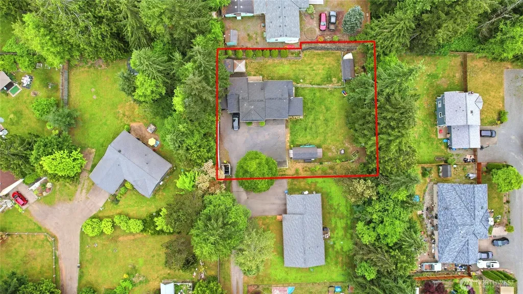 6875 E Fillmore Street Port Orchard WA 98366