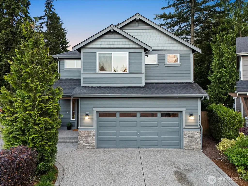 20714 1st Avenue W Lynnwood WA 98036