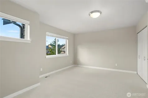 20714 1st Avenue W Lynnwood WA 98036