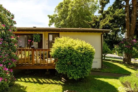 2172 Norman Drive Oak Harbor WA 98277