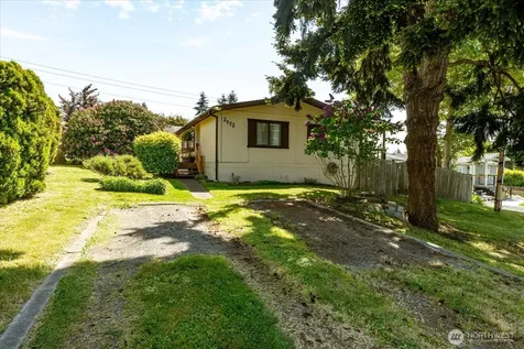 2172 Norman Drive Oak Harbor WA 98277