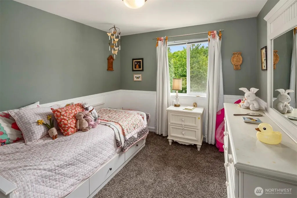 1185 Landover Place Port Orchard WA 98366