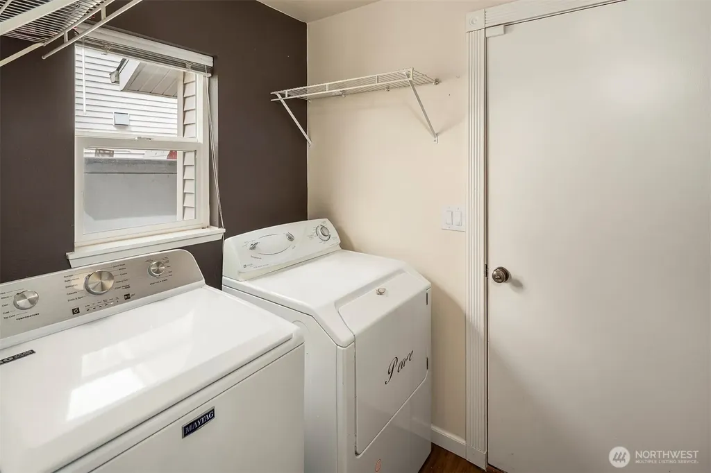 1185 Landover Place Port Orchard WA 98366