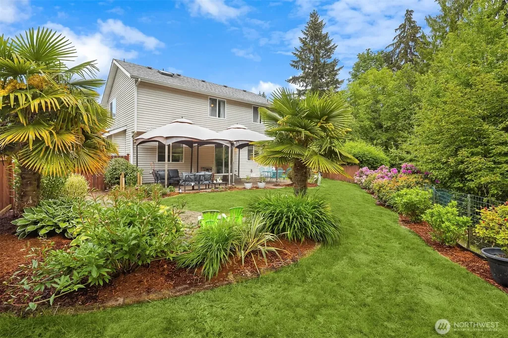 1185 Landover Place Port Orchard WA 98366