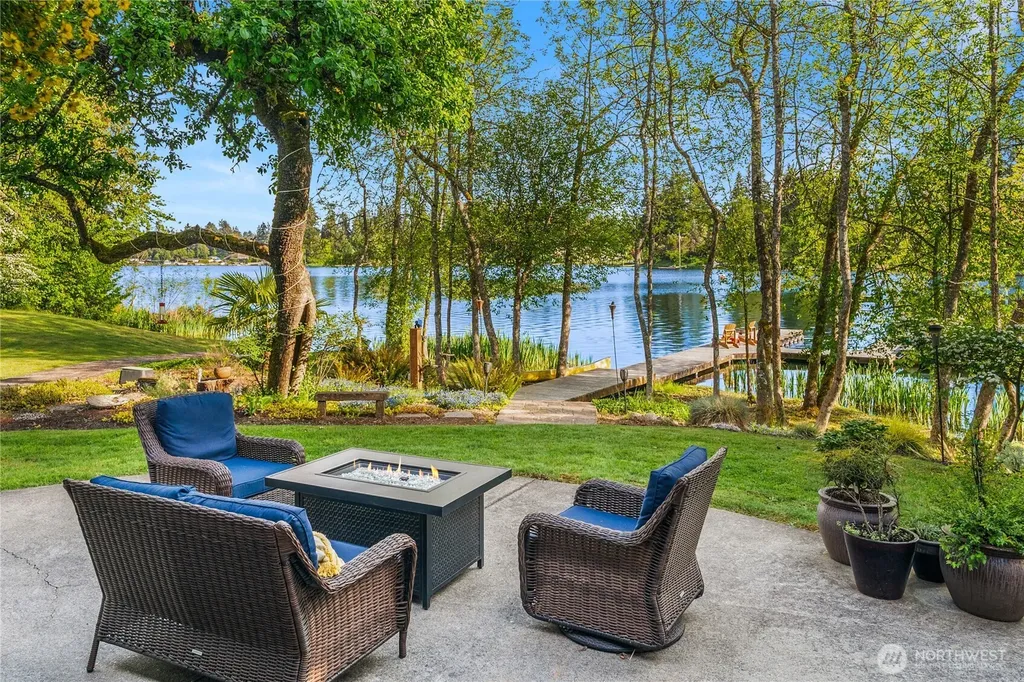 1000 Creso Road S Spanaway WA 98387