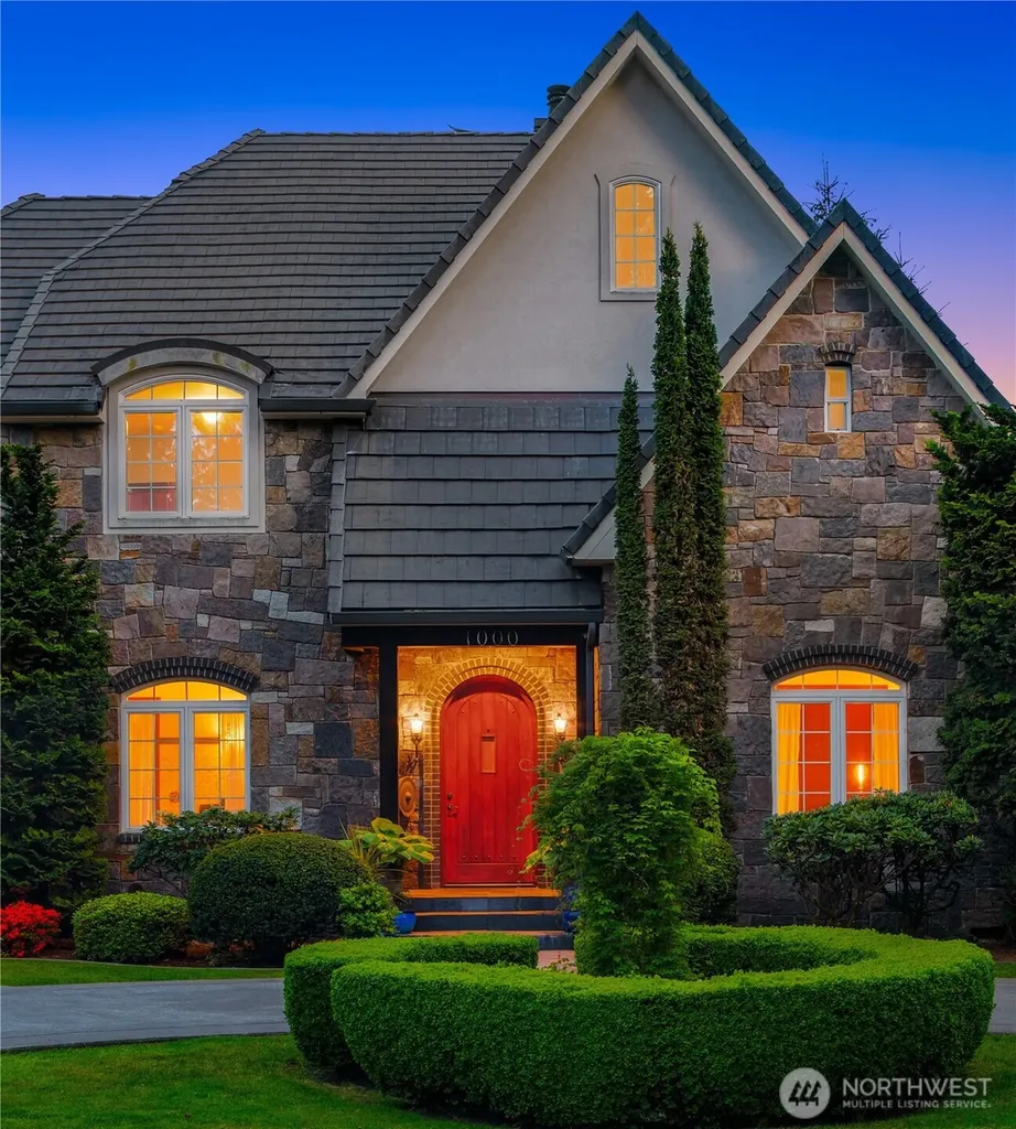 1000 Creso Road S Spanaway WA 98387