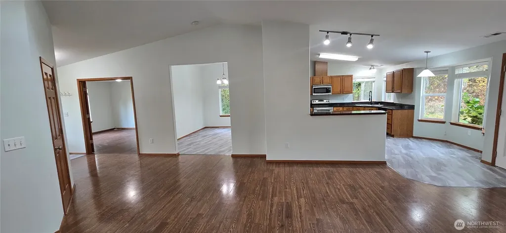 3710 W Edgewood Port Angeles WA 98362