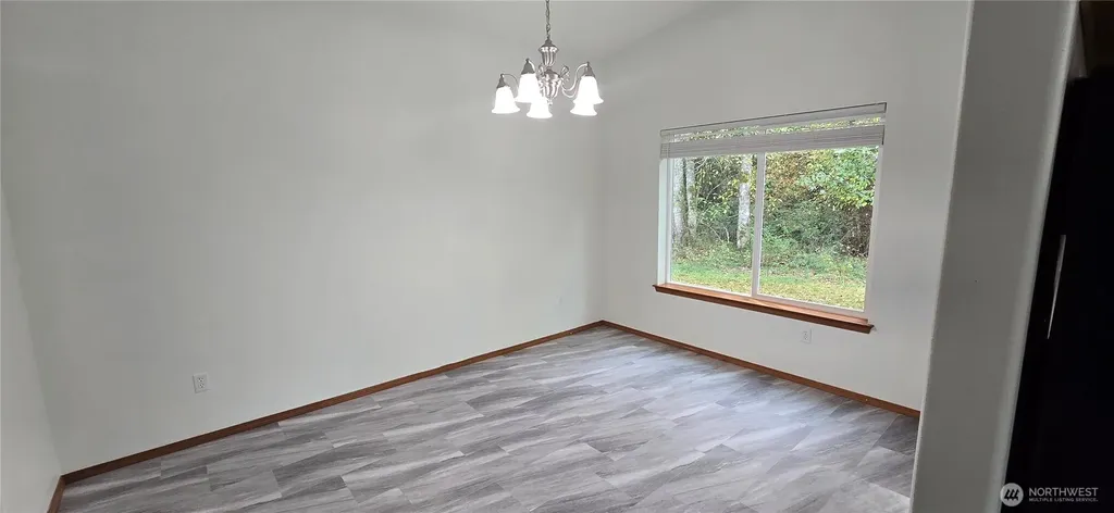3710 W Edgewood Port Angeles WA 98362