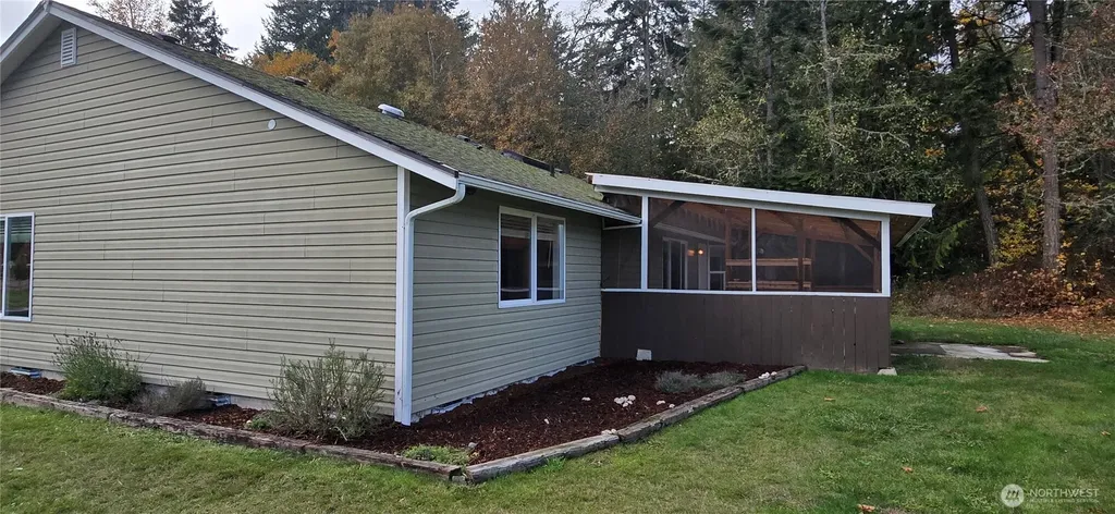 3710 W Edgewood Port Angeles WA 98362