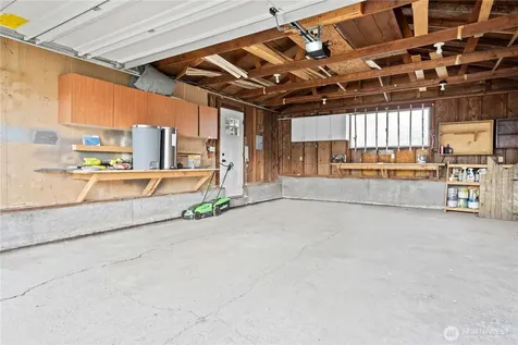 5660 S Thompson Avenue Tacoma WA 98408
