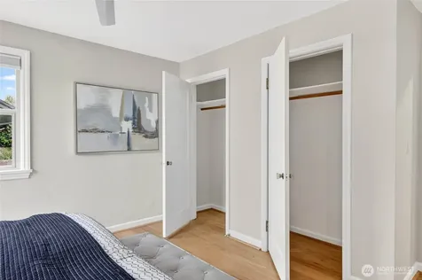 5457 35th Avenue SW Seattle WA 98126