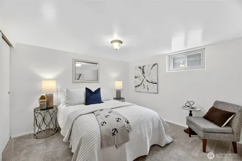 5457 35th Avenue SW Seattle WA 98126