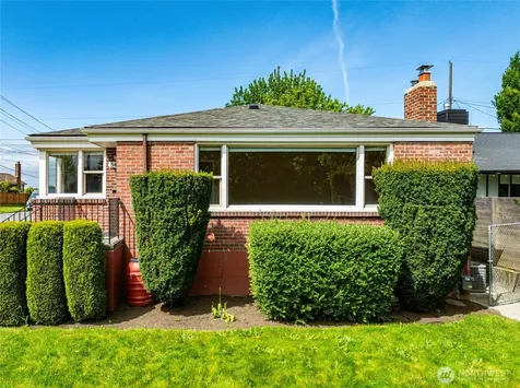 5457 35th Avenue SW Seattle WA 98126
