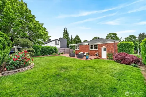 5457 35th Avenue SW Seattle WA 98126