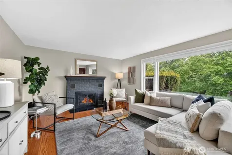 5457 35th Avenue SW Seattle WA 98126