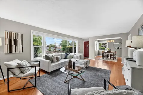 5457 35th Avenue SW Seattle WA 98126