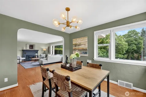5457 35th Avenue SW Seattle WA 98126
