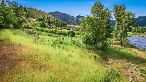0 N Dryden Road Dryden WA 98821