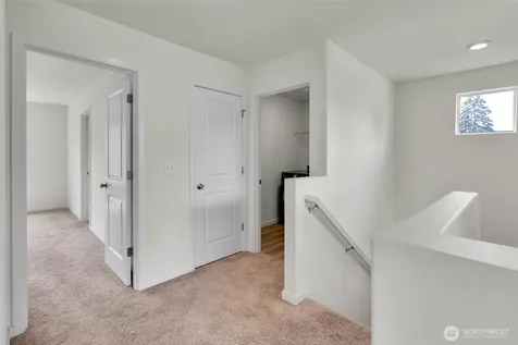 11948 64th Street E Puyallup WA 98372