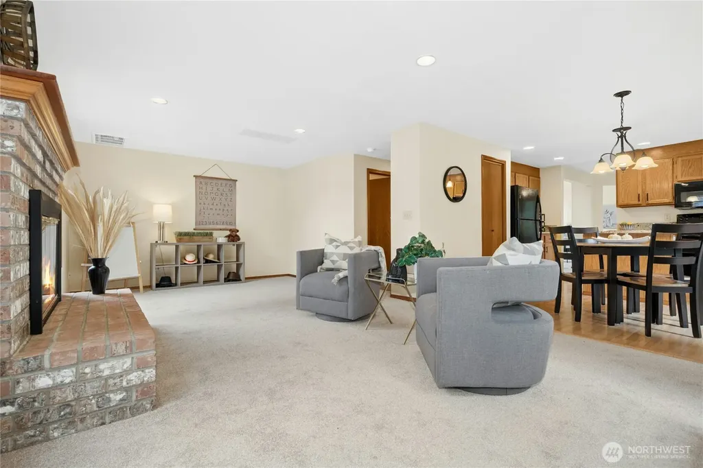 5507 James Avenue SE Auburn WA 98092