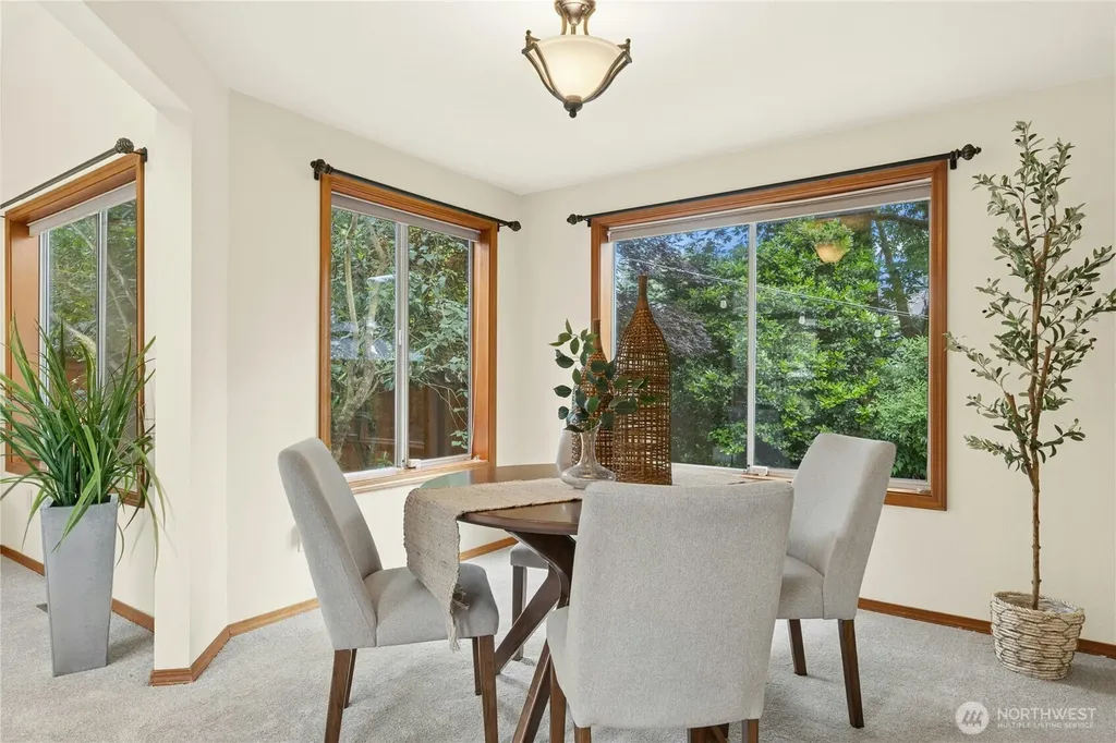 5507 James Avenue SE Auburn WA 98092