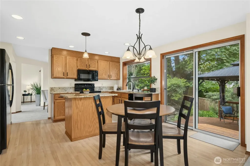 5507 James Avenue SE Auburn WA 98092
