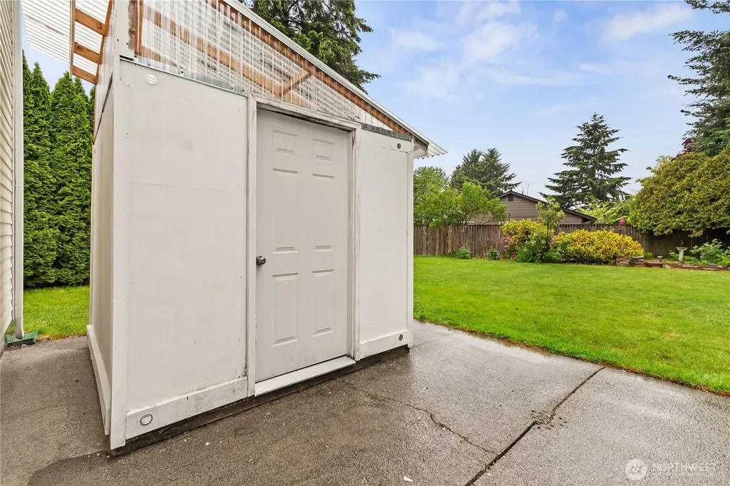 4406 Montclair Drive SE Lacey WA 98503