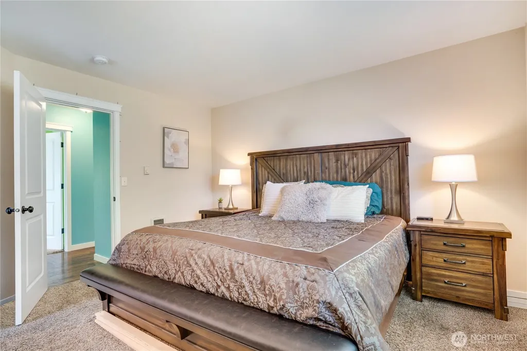 17403 79th Avenue E Puyallup WA 98375