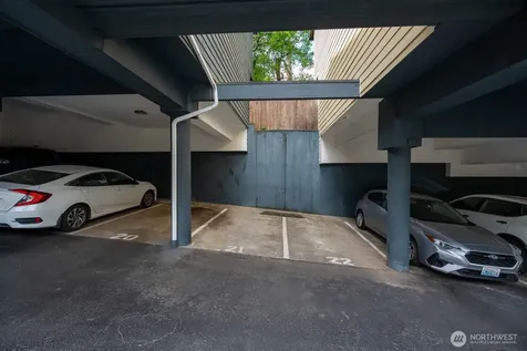301 W Raye Street Seattle WA 98119