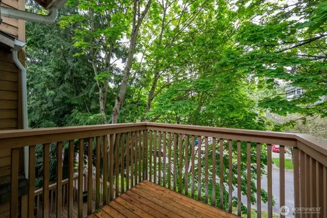 301 W Raye Street Seattle WA 98119