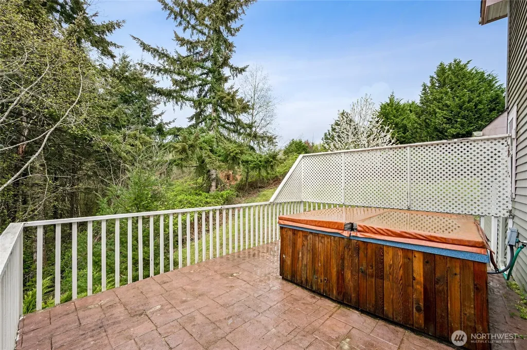 165 Tri Mountain Lane Centralia WA 98531