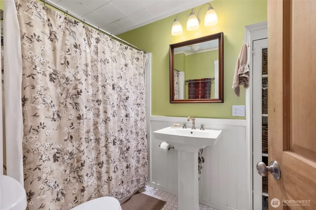 714 20th Street Port Townsend WA 98368