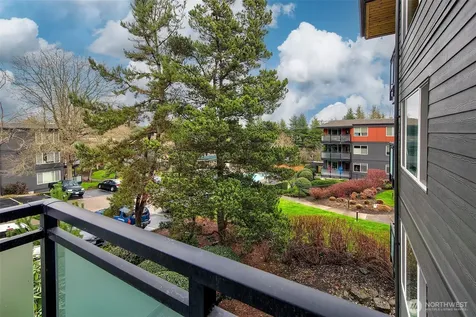5818 NE 70th Street Seattle WA 98115