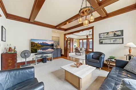 2025 Boylston Avenue E Seattle WA 98102