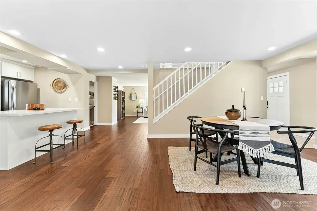 14042 33rd Avenue S Tukwila WA 98168