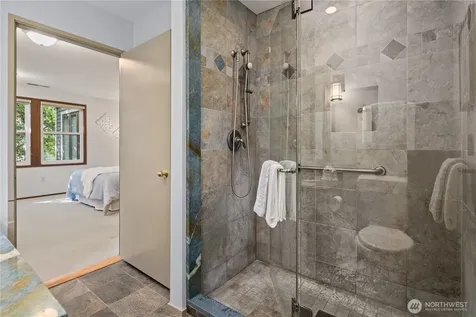 4067 223rd Place SE Issaquah WA 98029