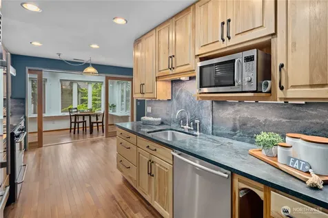 4067 223rd Place SE Issaquah WA 98029