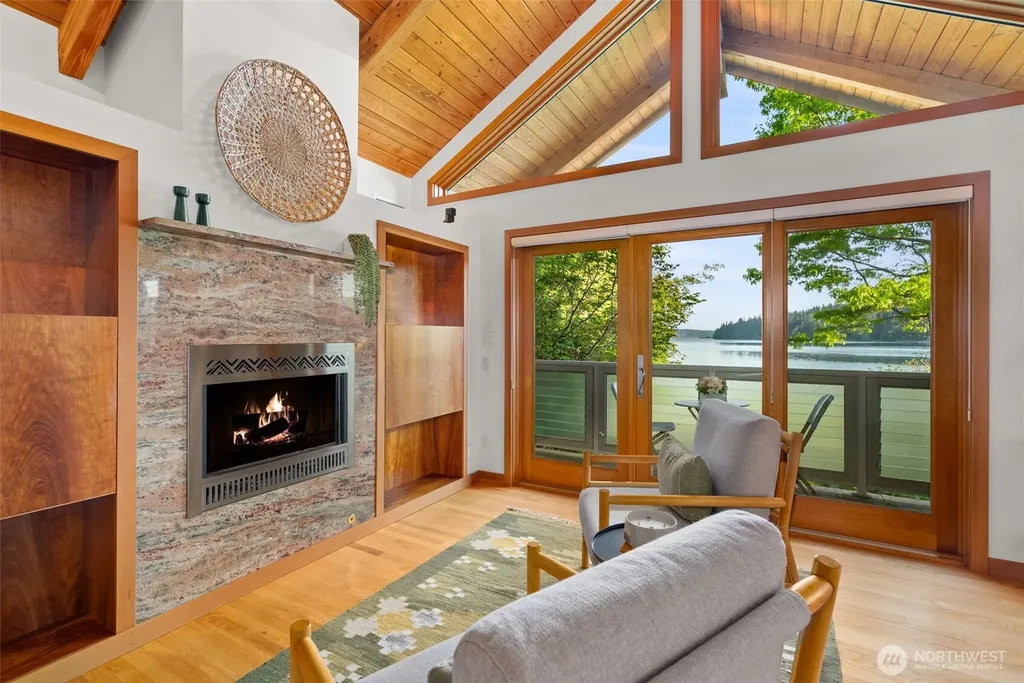 112 Merridith Street Port Ludlow WA 98365