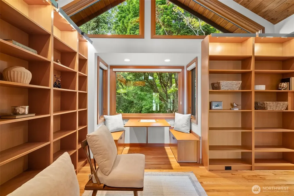 112 Merridith Street Port Ludlow WA 98365