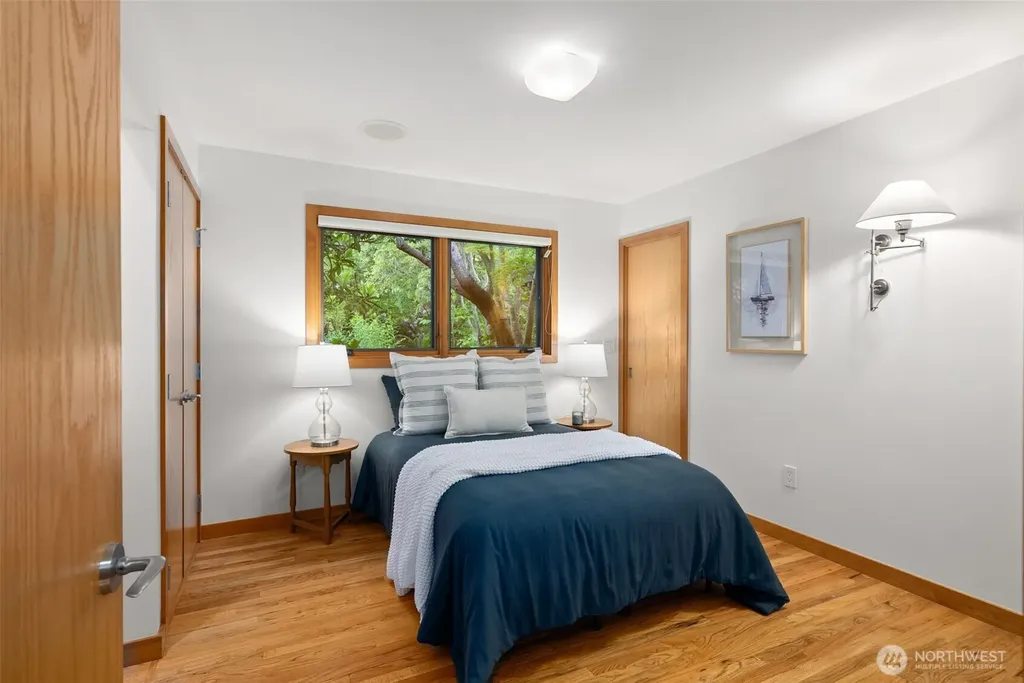112 Merridith Street Port Ludlow WA 98365