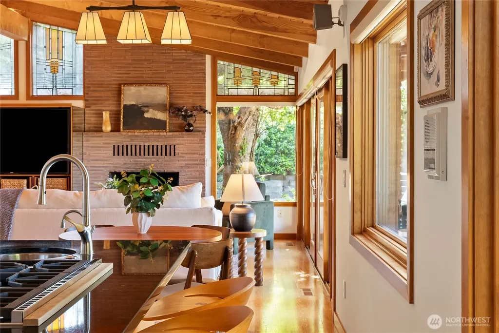 112 Merridith Street Port Ludlow WA 98365