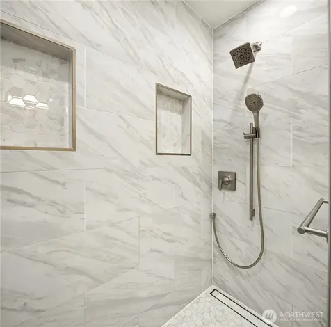 4727 W Lake Sammamish Parkway SE Issaquah WA 98027