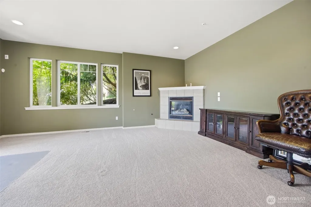 5015 Sound Avenue Everett WA 98203