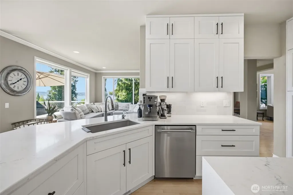 5015 Sound Avenue Everett WA 98203